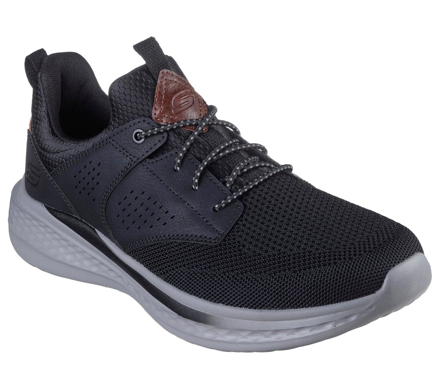 Slade - Breyer Knitted Bungee Sneaker,Black,9.5 Medium