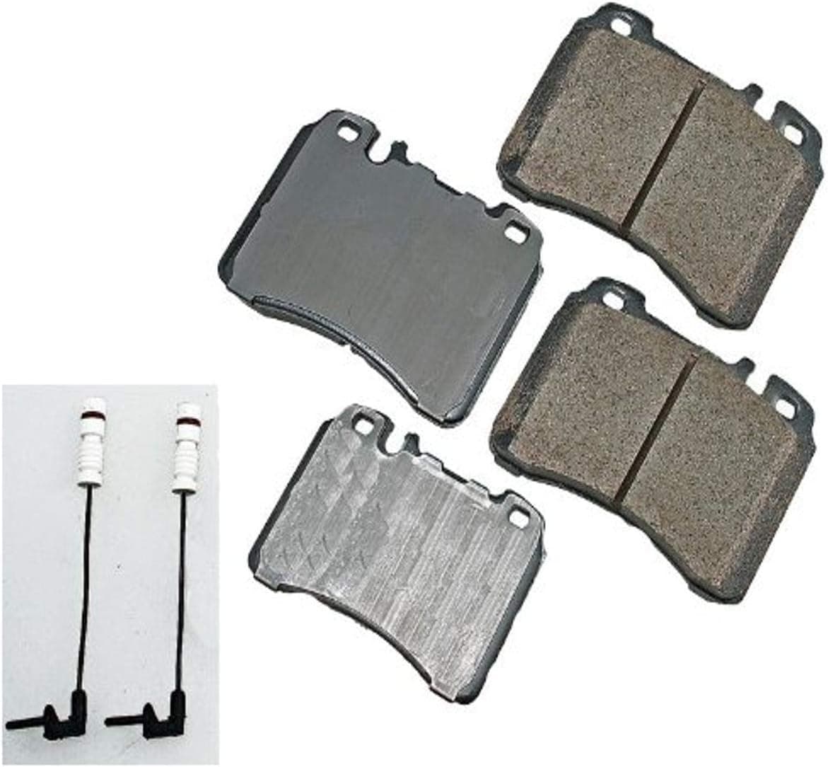 Akebono EUR561 Ultra-Premium Ceramic Brake Pad Set for European Vehicles