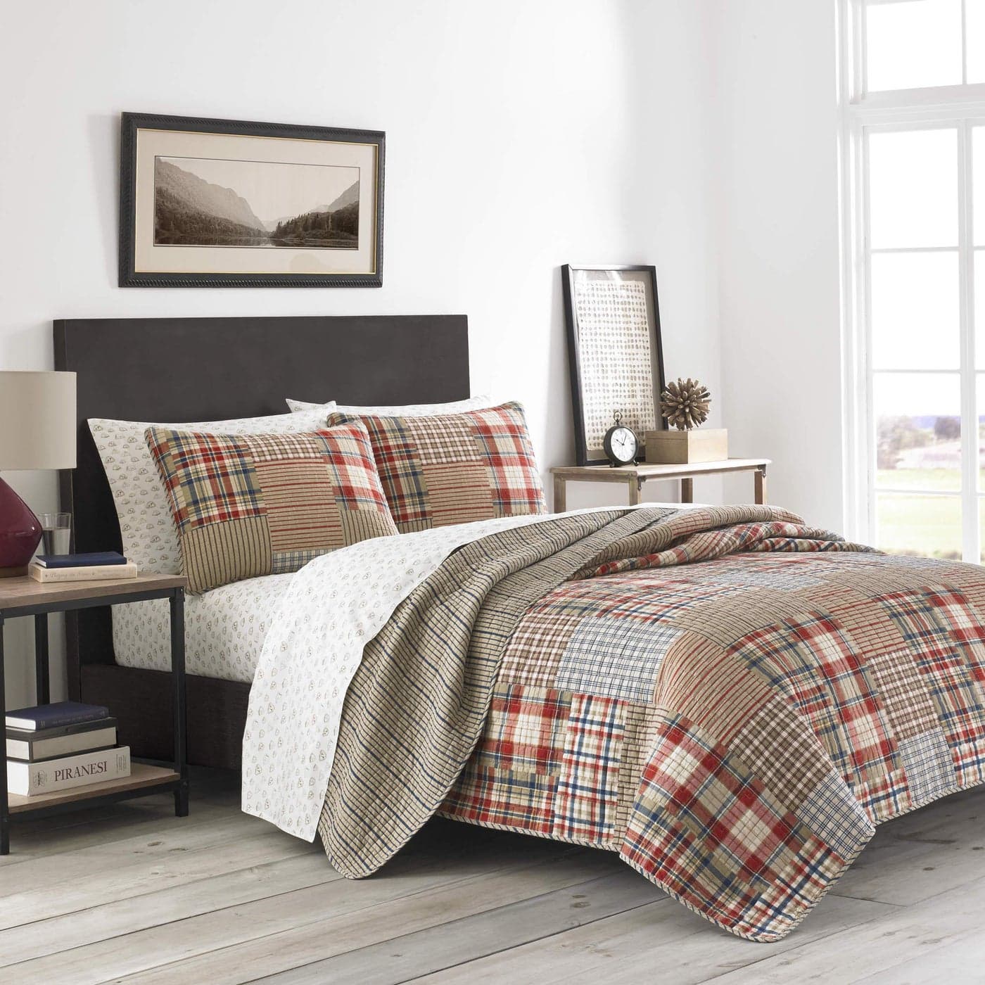Eddie Bauer Twin Quilt Set Reversible Cotton Bedding with Matching Sham Lightweight Home Decor for All Seasons Hawthorne Brown Twin