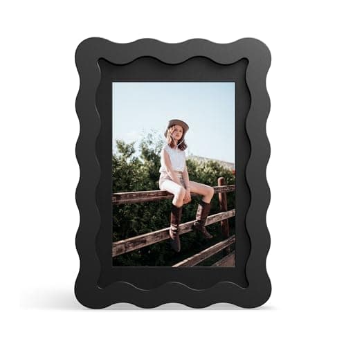 THKRLOF 4x6 Picture Frame with Mat for 3.5x5, Wavy Edge Wooden Real Glass Photo Frame for Tabletop and Wall Hanging, Black, 1 Pack