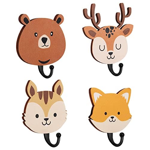Tatuo 4 Pcs Kids Wall Hooks Wooden Safari Animal Decorative Wall Mount Coat Hooks Jungle Animal Theme Nursery Decor Cute Towel Hanger for Kids Room Bedroom Bathroom Home Decorations