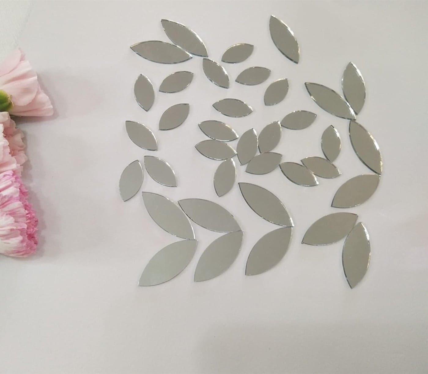 120pcs of Glass Mosaic Tiles Petal Leaves Glass Supplies for Crafts Craft Mirrors Mirror Embellishments Silver Mirror