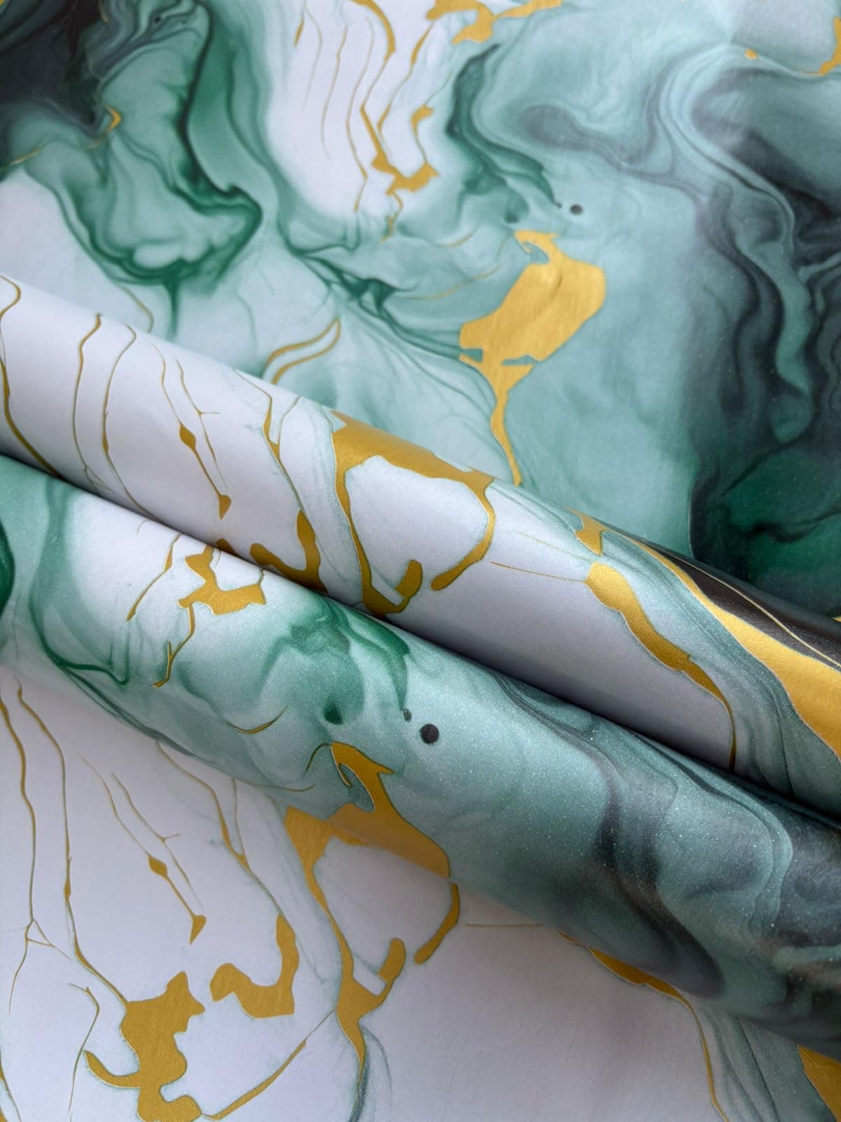 ELTON Marble Design Self-Adhesive Wallpaper, Waterproof Wall Sticker for Interior Decor, Gold and Green Pattern (Green Golden Marble, 45 x 600 Cms)