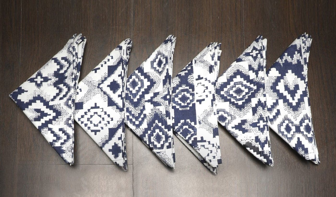 Dekor World Ikat Printed Blue Napkin Set (Pack of 6)