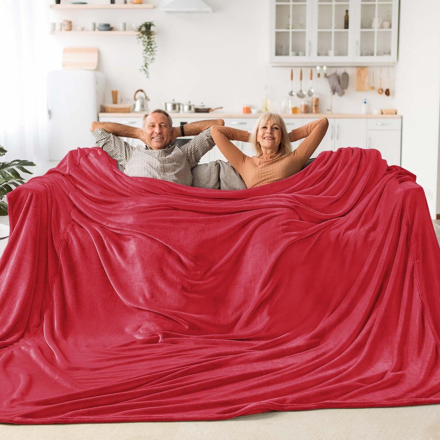 BEDELITE Big Fleece Blanket 120 x 120 10 x 10 Super Soft Fluffy Fuzzy Oversized King for Bed Couch Sofa Camping Extra Large Blanket Fits Your Whole Family Red