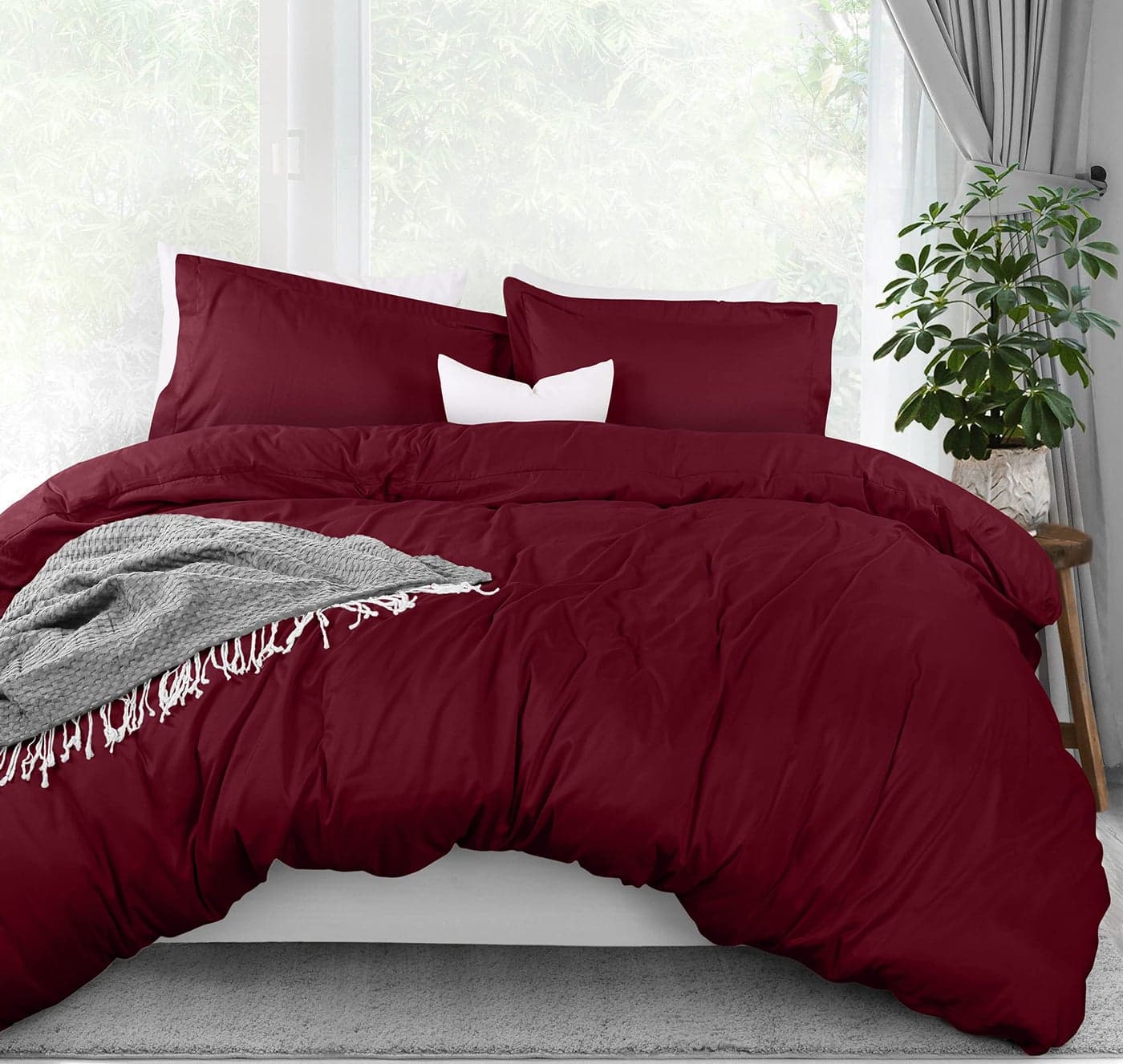 Utopia Bedding Duvet Cover Queen Size - 3 Piece with Zipper Closure - 1 Comforter Cover 90X90 Inches & 2 Pillow Shams 20X26 Inches (Burgundy) Comforter Not Included
