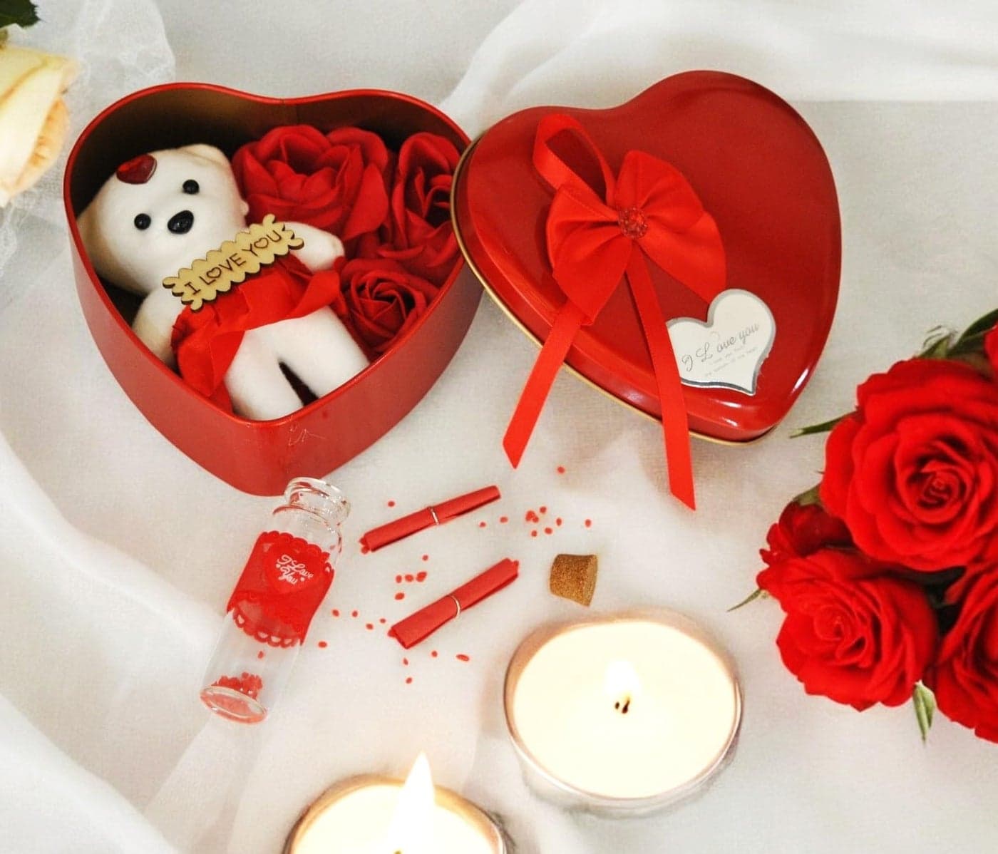 Artistic India- Heart Love Gift Box | I Love You Teddy, 3 Red Roses & Message Bottle (2 Notes) | Romantic Valentine Gift for Girlfriend, Boyfriend, Husband, Wife