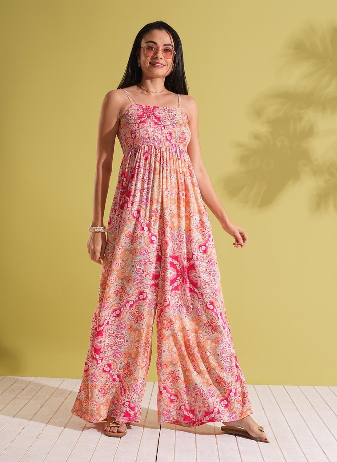Globus Women Square Neck Adjustable Strappy Shoulder Smocked Floral Print Wide Leg Jumpsuit