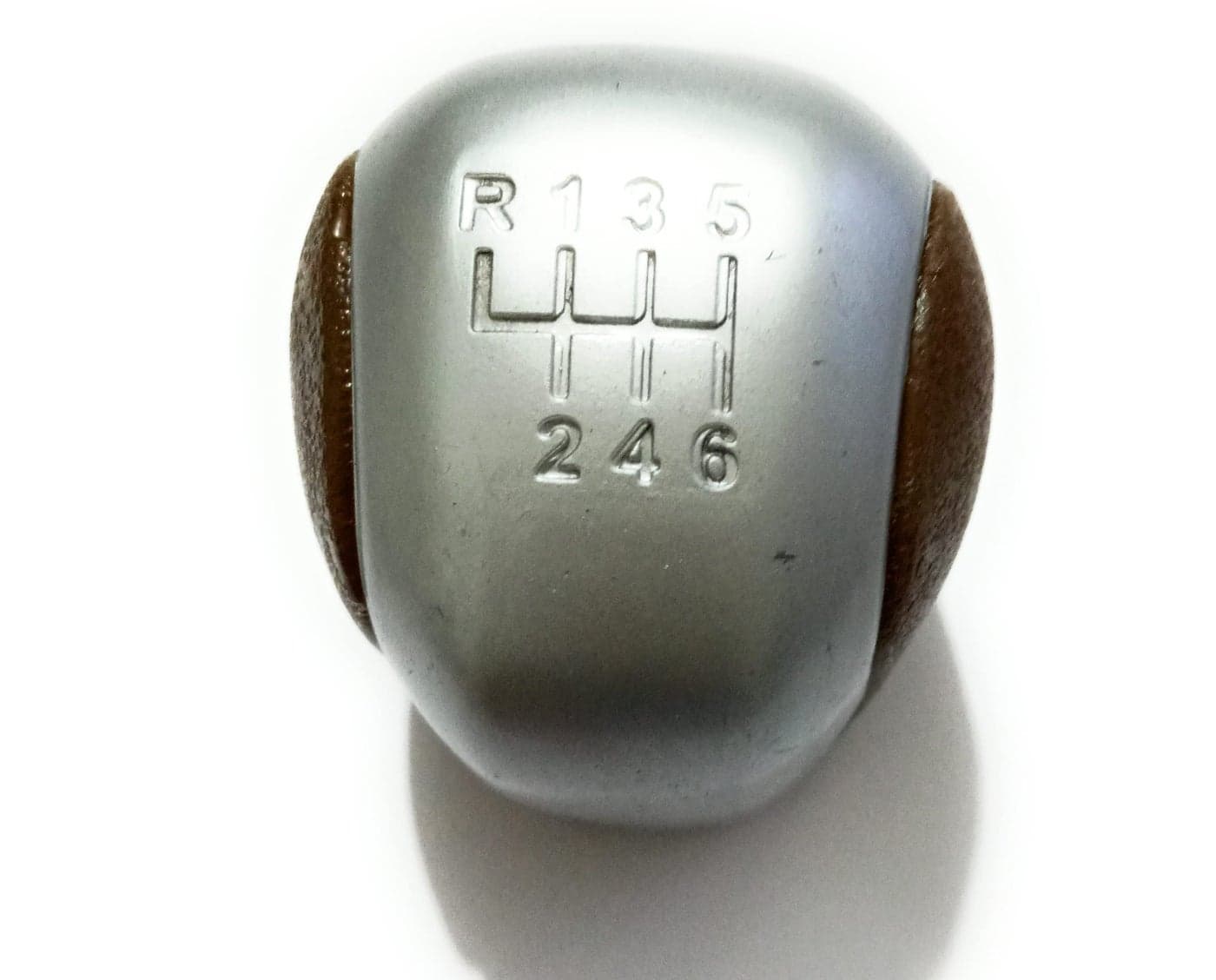 Gopinath Autolink CAR Gear Shift KNOB Compatible with XUV 500 - Brown Colour