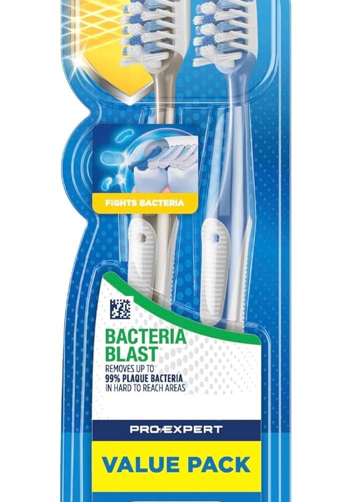 Oral-B Toothbrush Pro Expert Bacteria Blast Medium 1+1