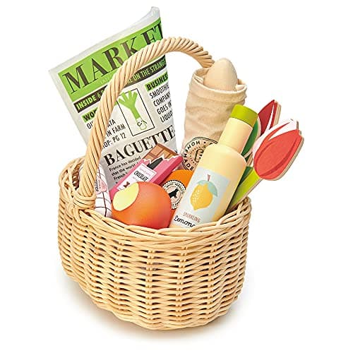 Tender Leaf Toys Wicker Shopping Basket Handcrafted Rattan with Handle Wooden Picnic Playset Supermarket Game 15 Pcs Pretend Play Food Set Age 3