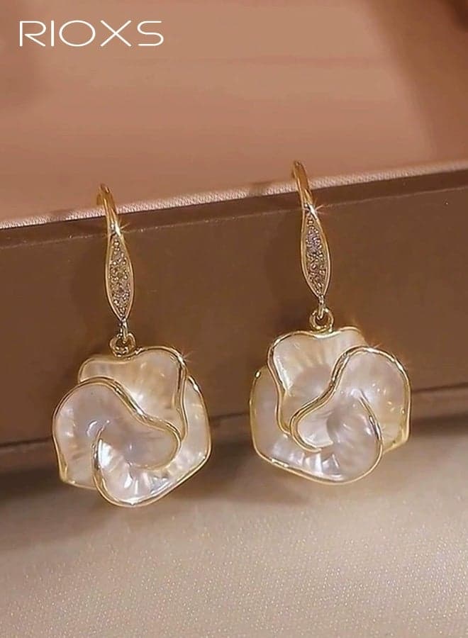 Gold Camellia Dangle Earrings for Women, Flower Dangle Earrings, 3D Lifelike White Camellia Floral Earrings, Fashion Jewelry for Women Brides Party Prom Wedding