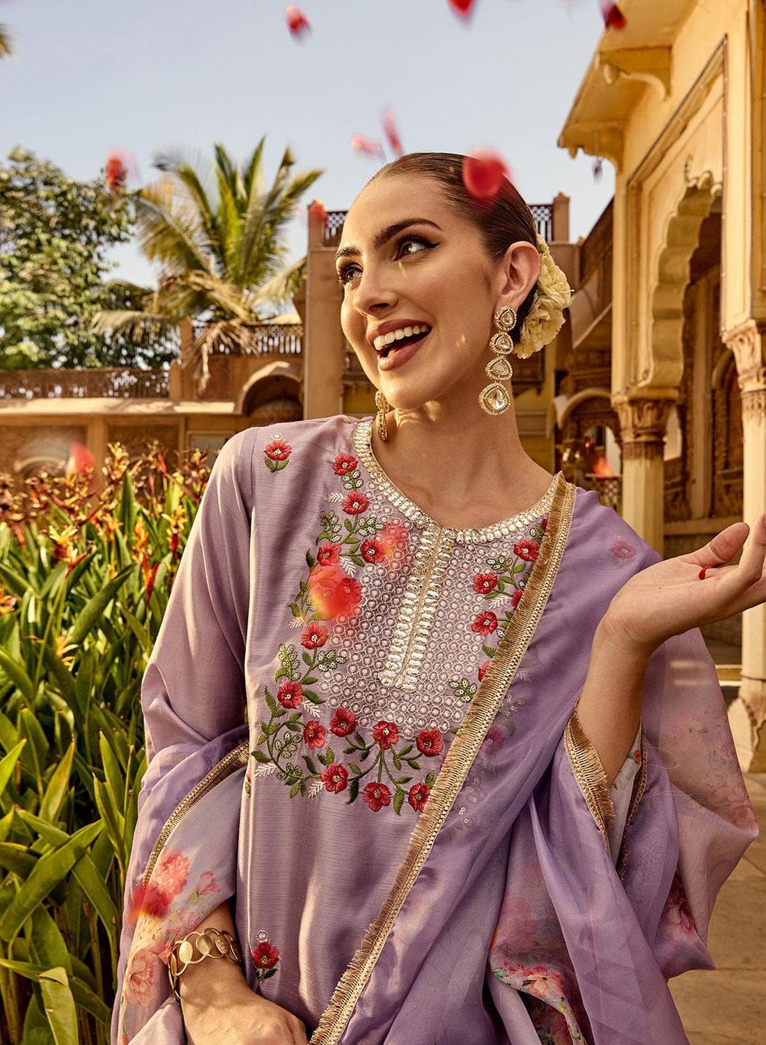 Women'S Light Lavender Twill Silk Self Design Full Length Palazzo Kurta Set