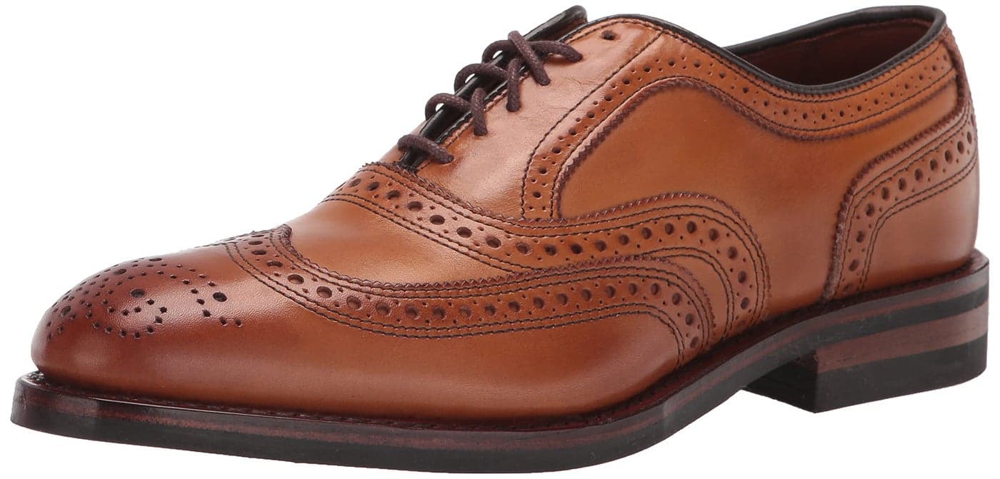 Allen Edmonds Mens McAllister Wing TipWalnut85 D US