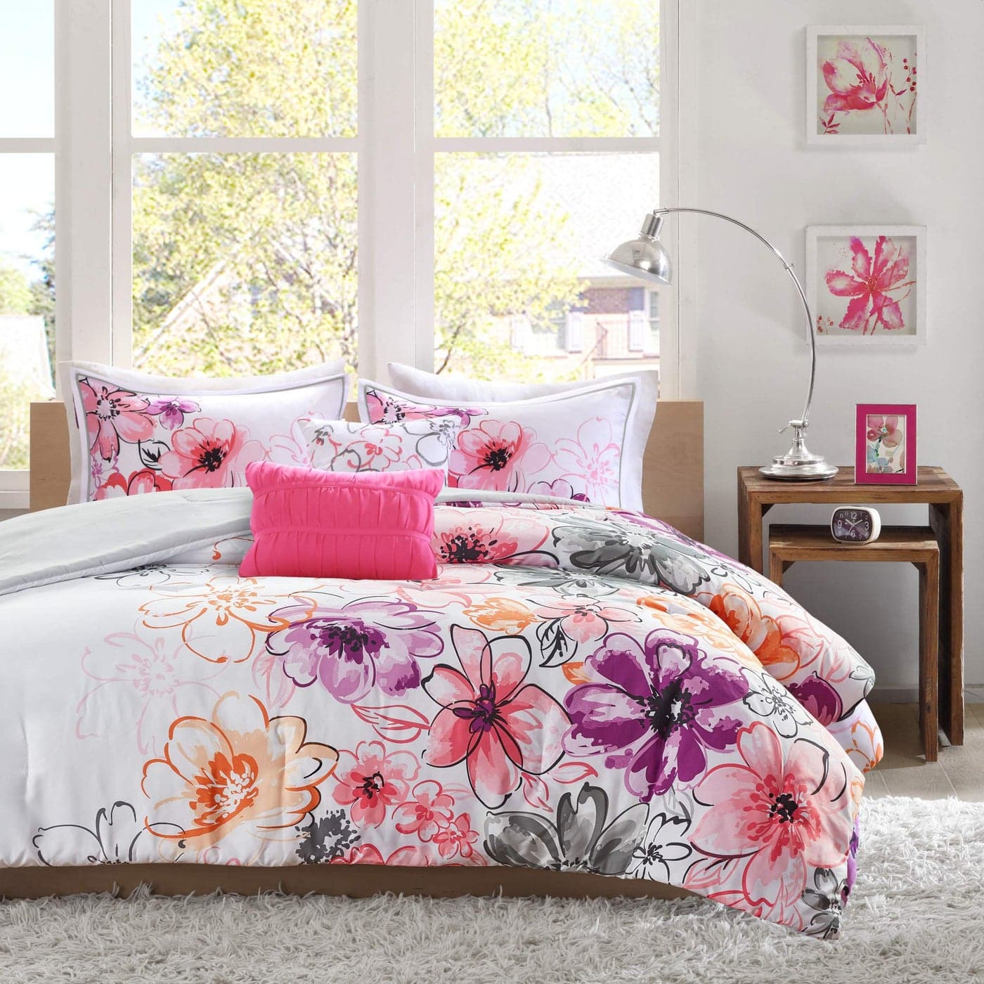 Intelligent Design Comforter Set Vibrant Floral Design Teen Bedding for Girls Bedroom Mathcing Sham Decorative Pillow TwinTwin XLarge Olivia Pink 4 Piece