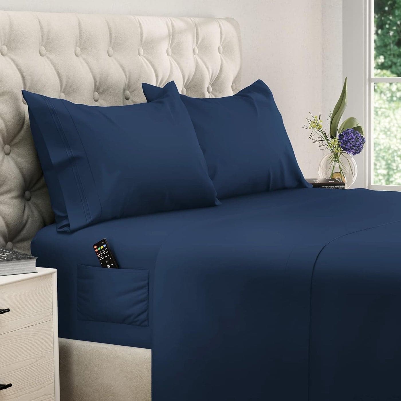 DREAMCARE California King Sheet Sets 4 pcs Cooling Sheets up to 21 Deep Cal King Sheets Hotel Luxury Pillowcases Superior Softness 100 Fine Microfiber with Side Pocket Navy Blue