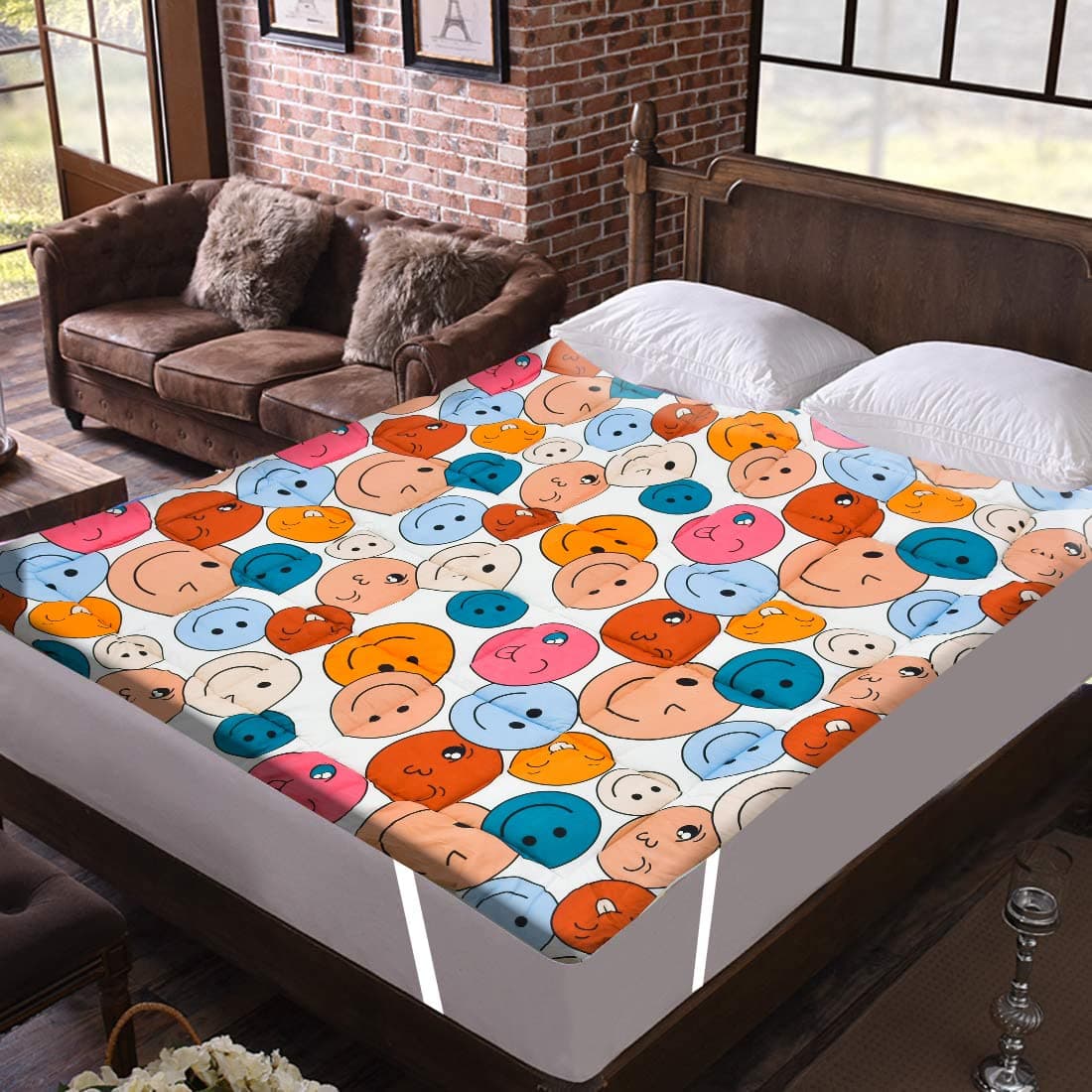 COZY FURNISH Super Soft 700 GSM Hollow Fiber Filled Mattress PaddingTopper for Comfortable Sleep 4 Corner Elastic Band Queen Size 60X78Inches 5X65Feet Mattress Topper