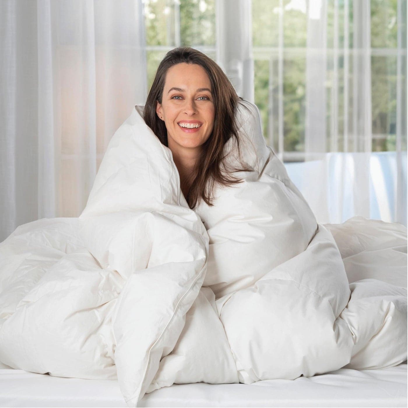 ComfyDown Goose Down White Comforter Made in USA 100 Egyptian Cotton 400 Thread Count Cover 650 Fill Power Light Weight All Season Washable Duvet Insert with Corner tabs Twin