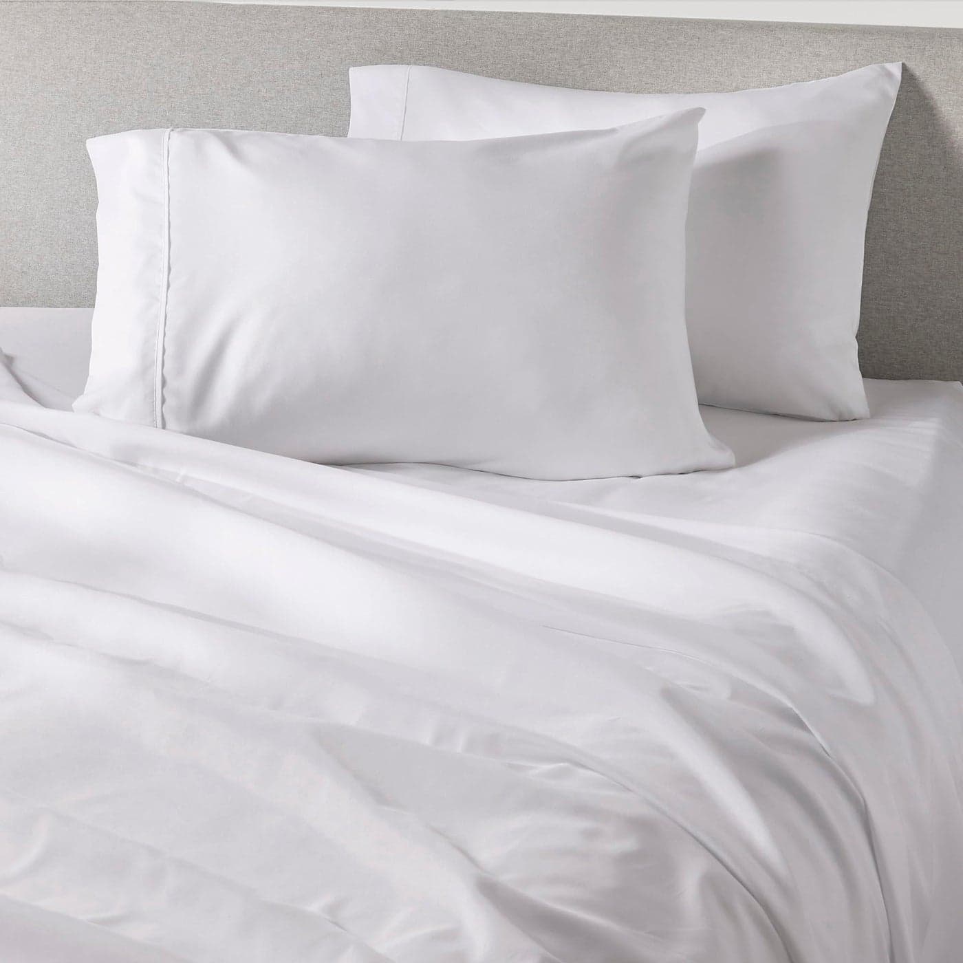 PeachSkinSheets Classic White Sheet Set 1500tc Level of Softness Extra Soft Cooling Sheets for Hot Sleepers and Night Sweats Full Size
