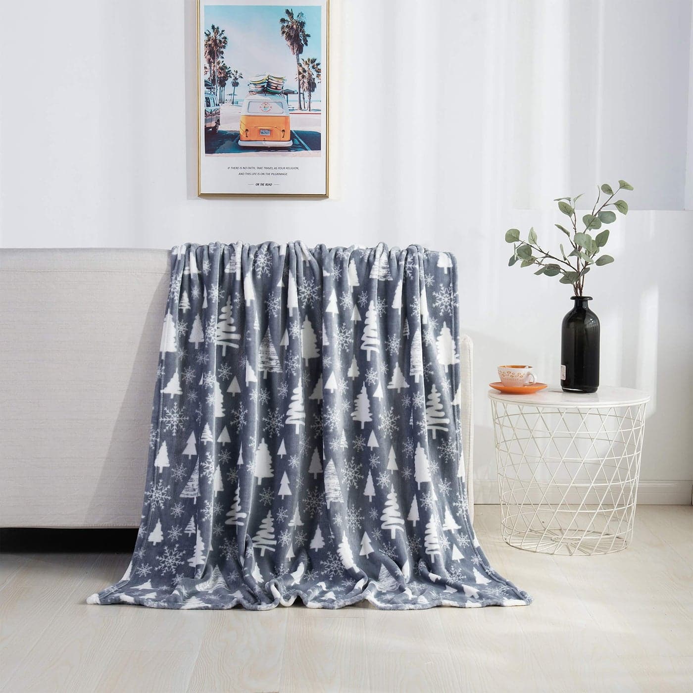 Elegant Comfort Velvet Touch Ultra Plush Christmas Holiday Printed Fleece ThrowBlanket50 x 60inch Gray Christmas Tree
