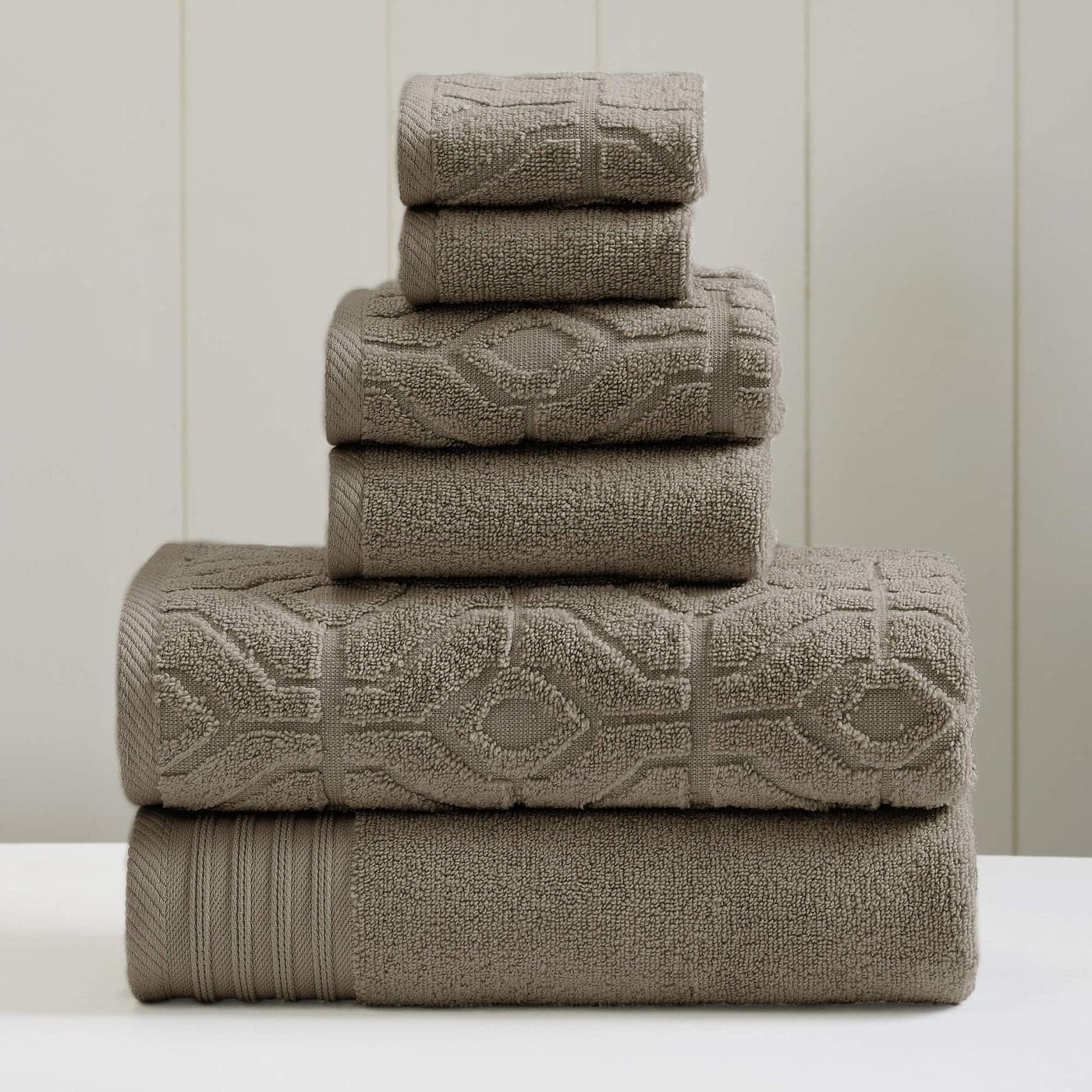 Modern Threads 6 Piece Set 2 Bath Towels 2 Hand Towels 2 Washcloths Yarn Dyed Diamond Gate Jacquard Towel Set Taupe