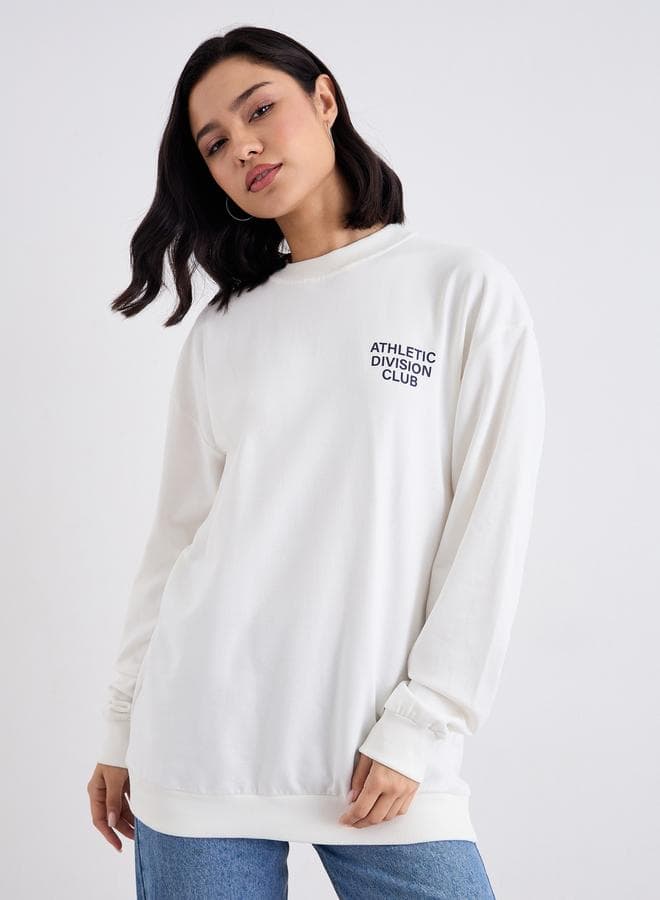 Styli Women Off White Regular Fit Longline Sweatshirt with Slogan Print