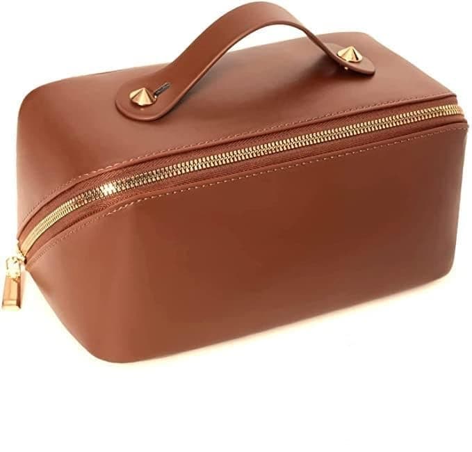Womens Large Capacity Cosmetic Travel Bag Women Makeup Travel Bag Portable Leather Cosmetics Bag Makeup Storage Bags with Handle Brown