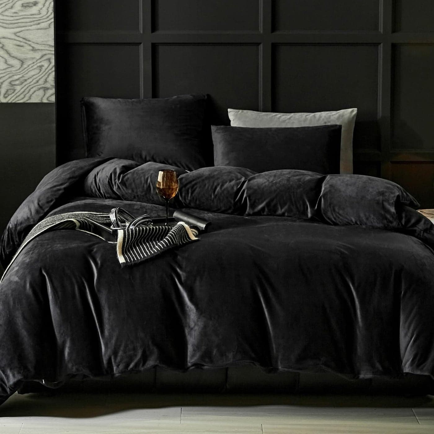WARMDERN Black Flannel Velvet Duvet Cover King Size Duvet Cover Bedding Sets 3pcs Ultra Soft Luxury Textured Modern Crystal Velvet Duvet Covers with Zipper ClosureBlack King