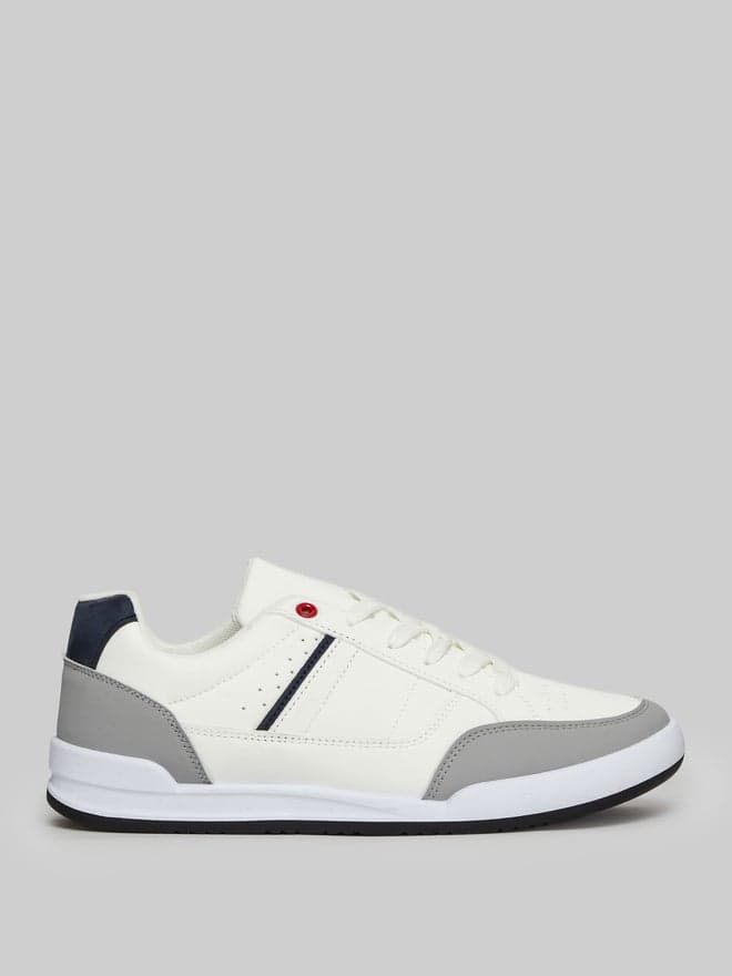 Men Off White Contrast Detail Sneakers