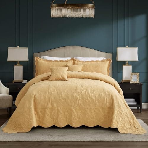 HZ HY Oversized King Bedspread 128x120 Extra Wide Stitched Paisley Quilt Set KingCal King Lightweight Reversible Coverlet Scalloped Edge Warm Classic Look 5 Piece Honey Gold