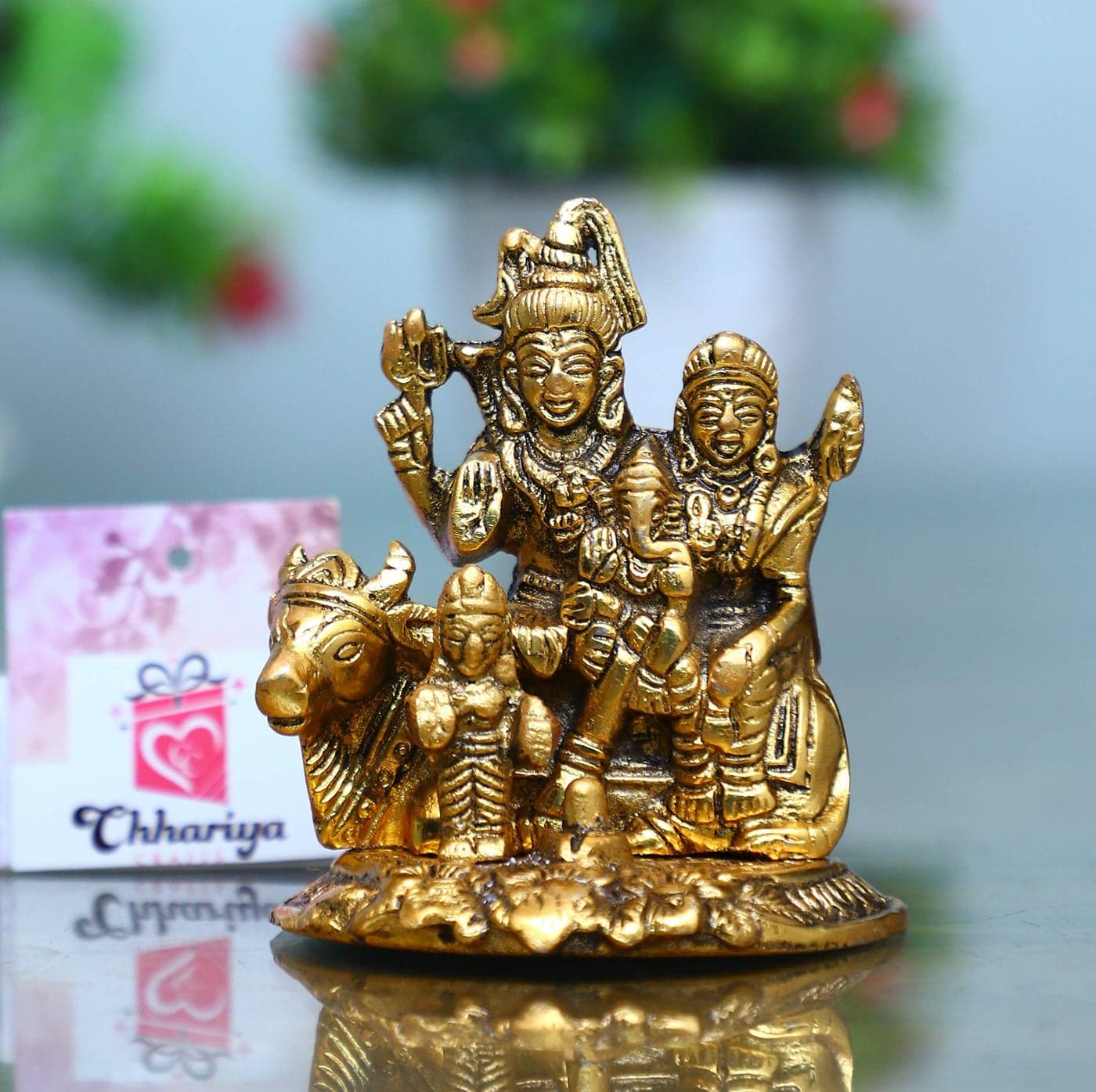 CHHARIYA CRAFTS Metal Shiv Parivar/Shiva Parvati and Ganesha and Kartik Idol Lord Shiva Sitting On Nandi Decorative Showpiece - 10 cm (Metal, Gold)