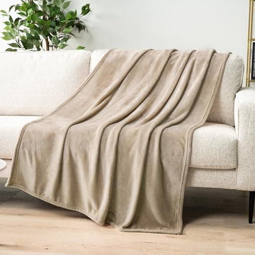 PAVILIA Taupe Fleece Throw Blanket for Couch Twin Size Light Brown Super Soft Fuzzy Flannel Throw for Sofa Luxury Plush Microfiber Blanket Twin Bed Home Decorative Velvet Gift Blanket 60x80