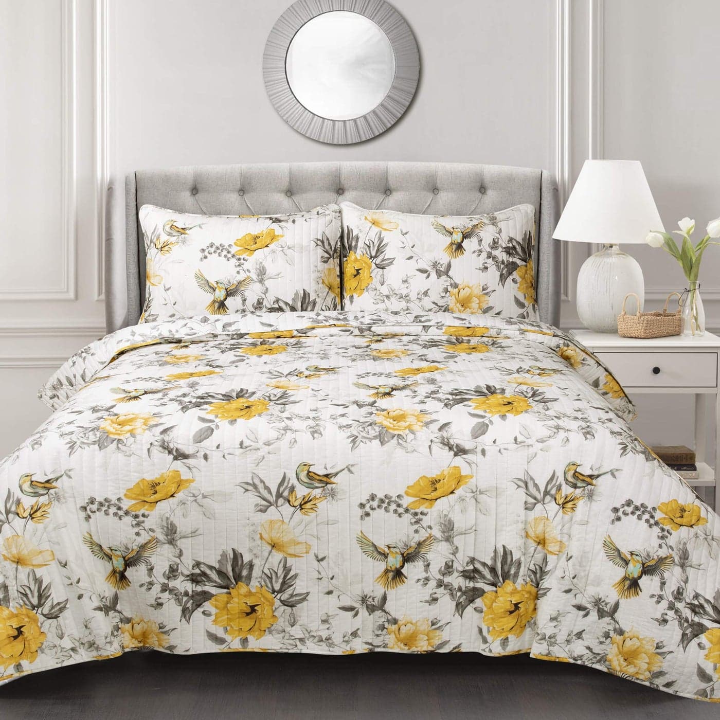 Lush Decor Penrose Floral 3 Piece Quilt Set FullQueen Yellow Gray