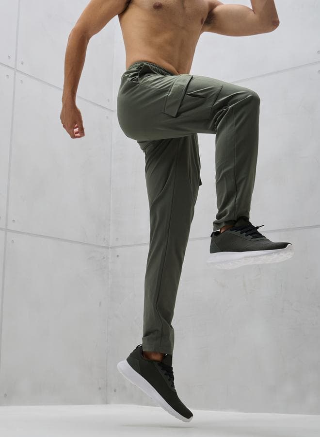 Solid 4-Way Stretch Cargo Pants