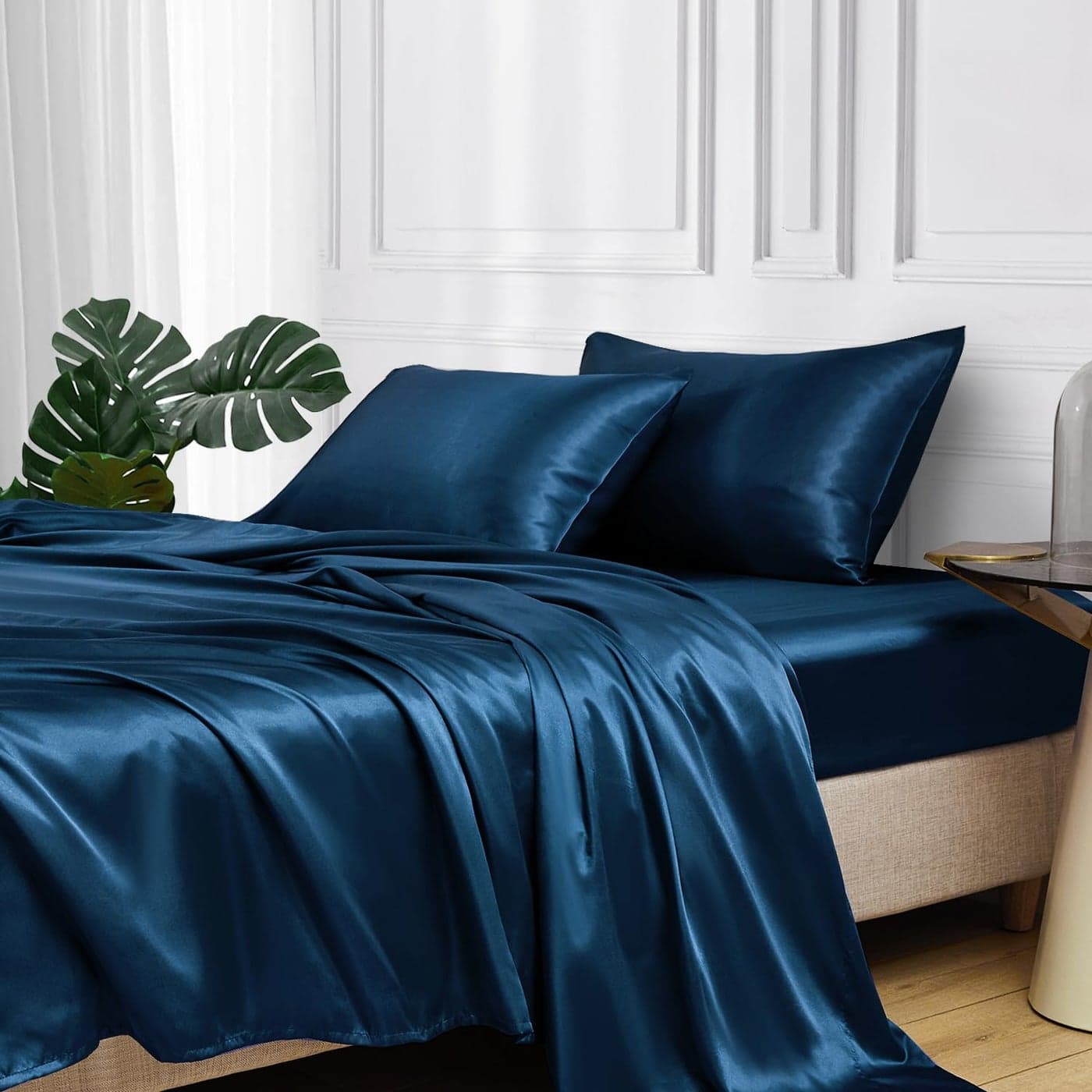 MRHM Satin Bed Sheets Queen Size Sheets Set 4 Pcs Silky Bedding Set with 15 Inches Deep Pocket for Mattress Queen Teal