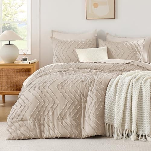 Andency Khaki California King Comforter Set, Boho Cal King Soft Warm Tufted Neutral Bedding Comforter Sets, 3 Pieces Cali King Aesthetic Chevron Farmhouse Cute Bohemian Textured Bedding Set