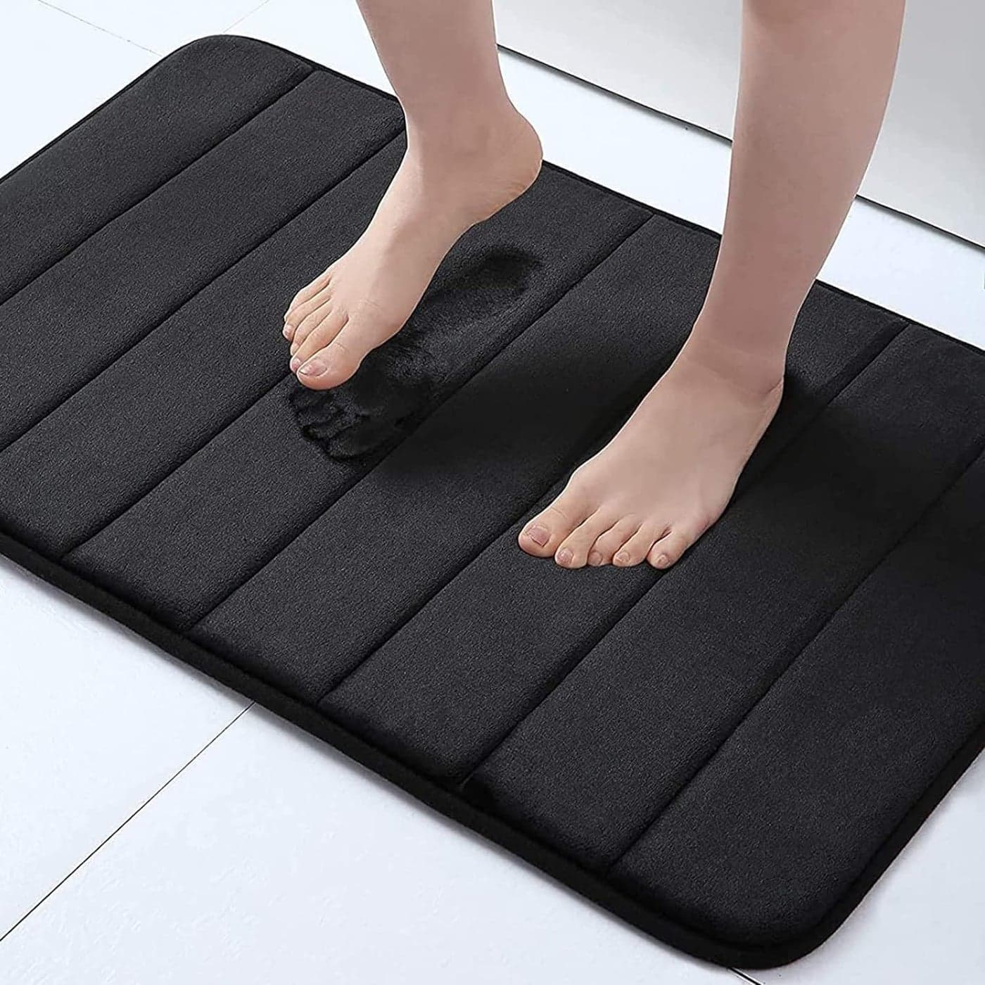 GOPAD Rectangular Memory Foam Water Absorbent Mat Big Size Anti Slip Water Soaking Bath Mat for Rug Carpet Soft Comfortable Easier to Dry Machine Wash Bathroom Mat 1 PcsBlack