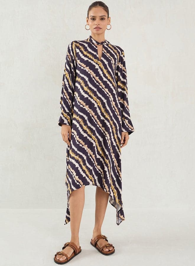 Femmella Black Abstract Print Asymmetric Hem A-Line Maxi Dress — M