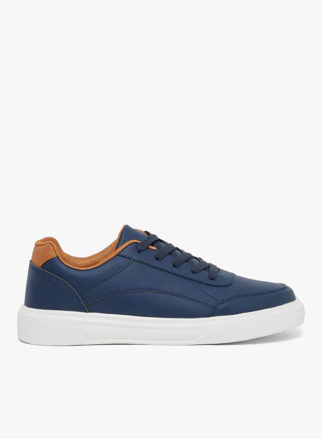 Low Heel Platform Sole Lace Up Sneakers