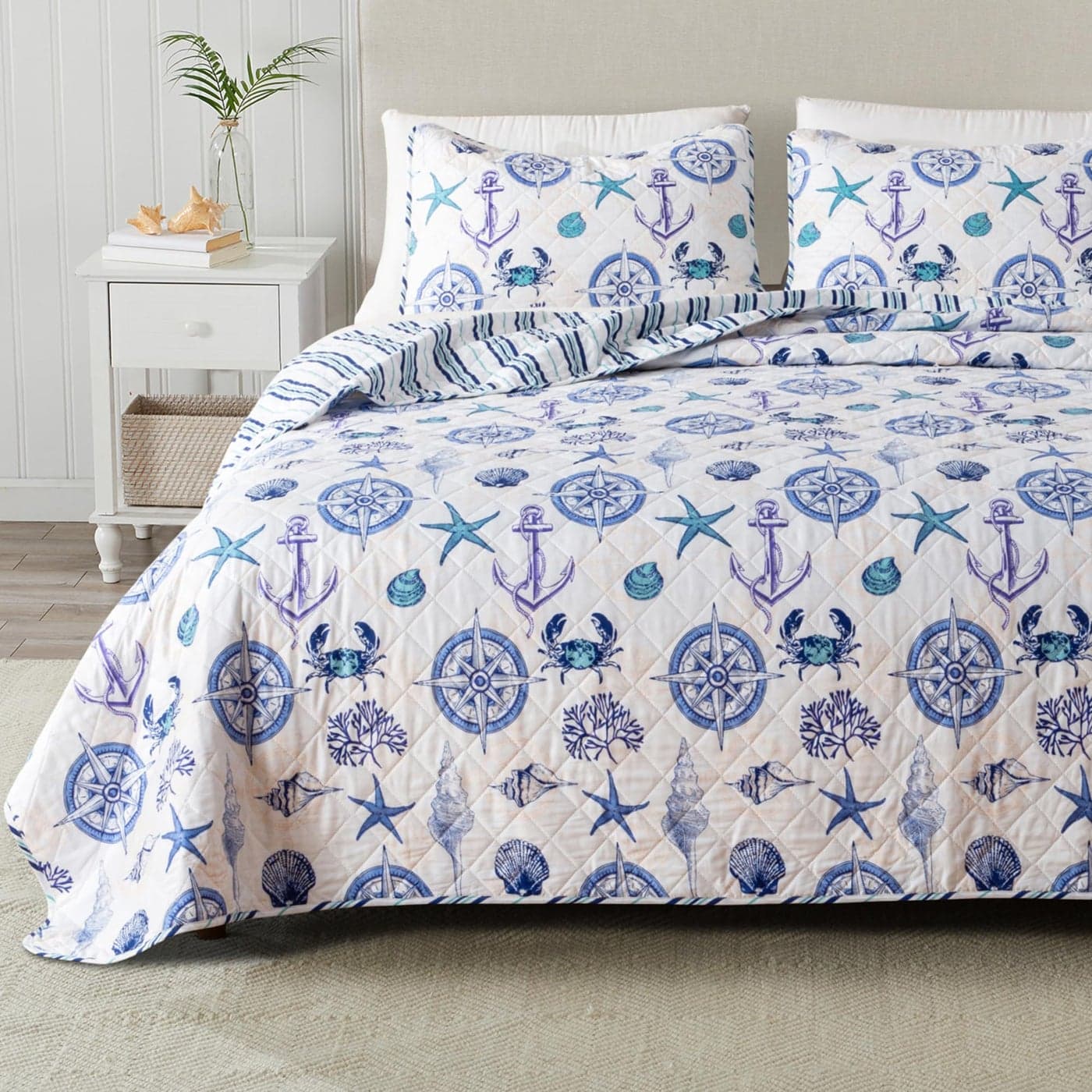 FullQueen Coastal Quilt Bedding Set Summer Coastal Quilt with Shams Beach 3Piece Reversible All Season Bedspread Quilt Set Lightweight Nautical Quilted Coverlet Azure Collection Blue Seashells