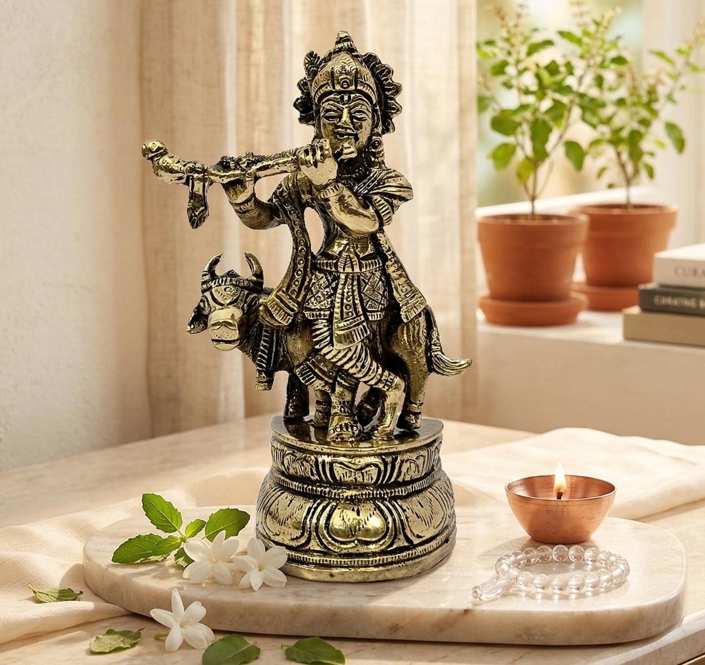 ESPLANADE Brass Krishna Statue, Krishan with Cow Murti, Kishan Krishna Idol Small, Hindu God Idols for Pooja Room, Mandir Decoration, Home Decoration Items for Living Room, Golden (4.5 Inch)