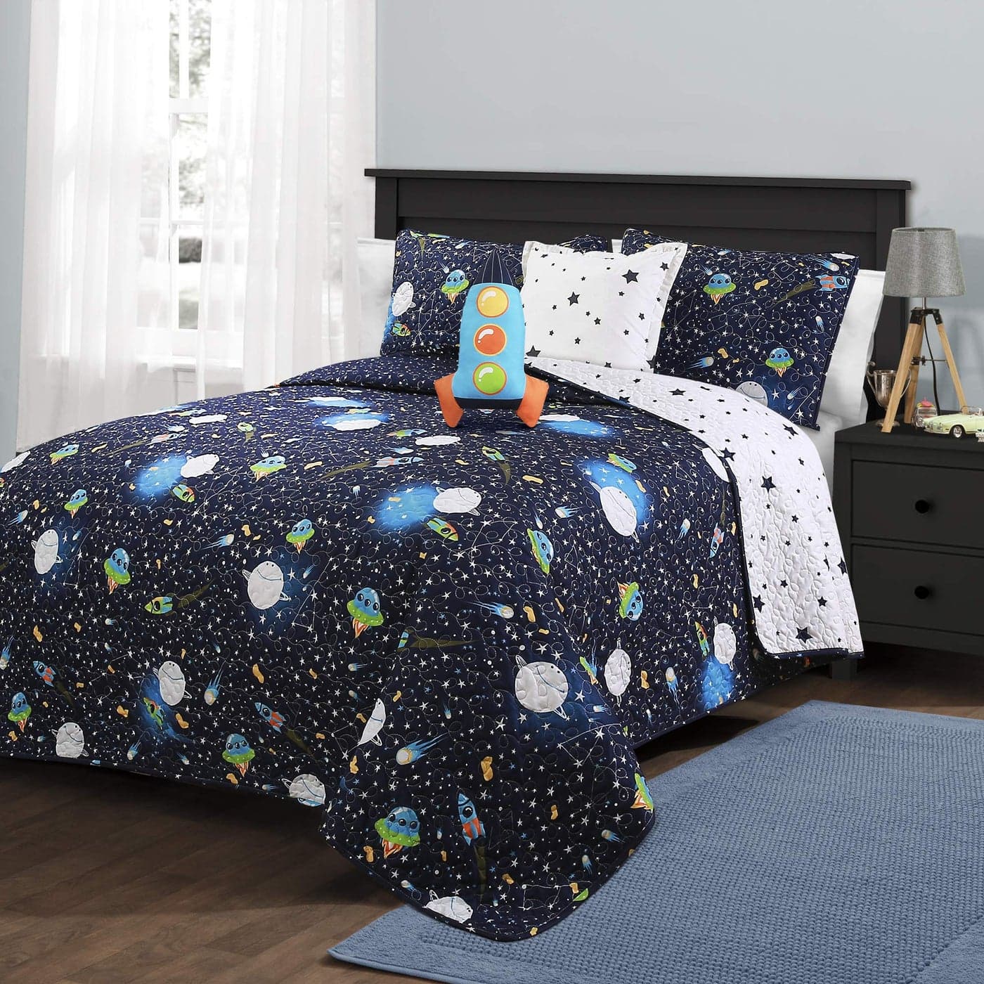 Lush Decor Full QueenNavy Universe Quilt Outer Space Stars Galaxy Planet Rocket Reversible 4 Piece Bedding Set for Kids