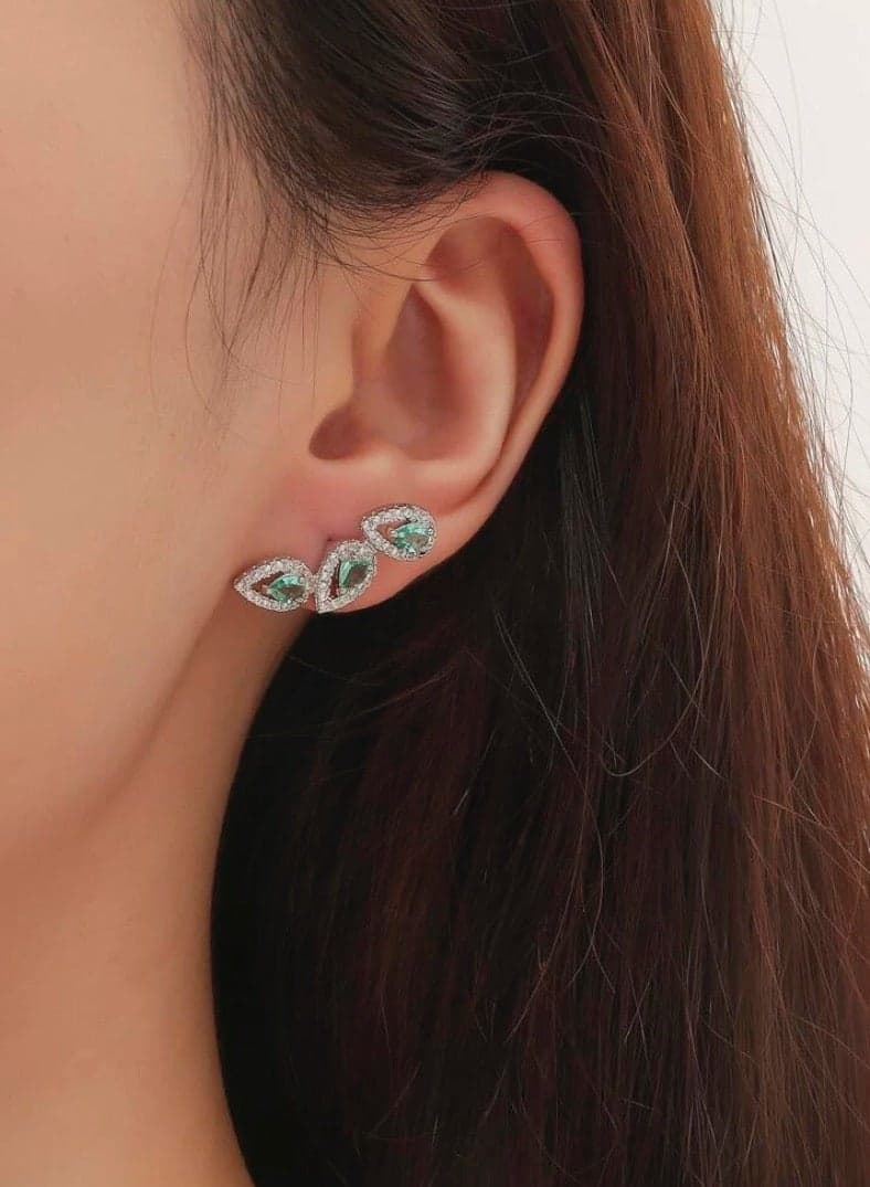 Elegant High Quality Stud Earrings For Women Inlaid With Zirconia