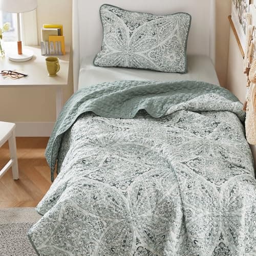 Comfort Spaces Boho Quilt Set Twin Reversible Vermicelli Quilting Twin Size Bed, All Season, Lightweight, Coverlet Winter Layer Bedding, Shams, Gloria, Twin/Twin XL Green 2 Piece