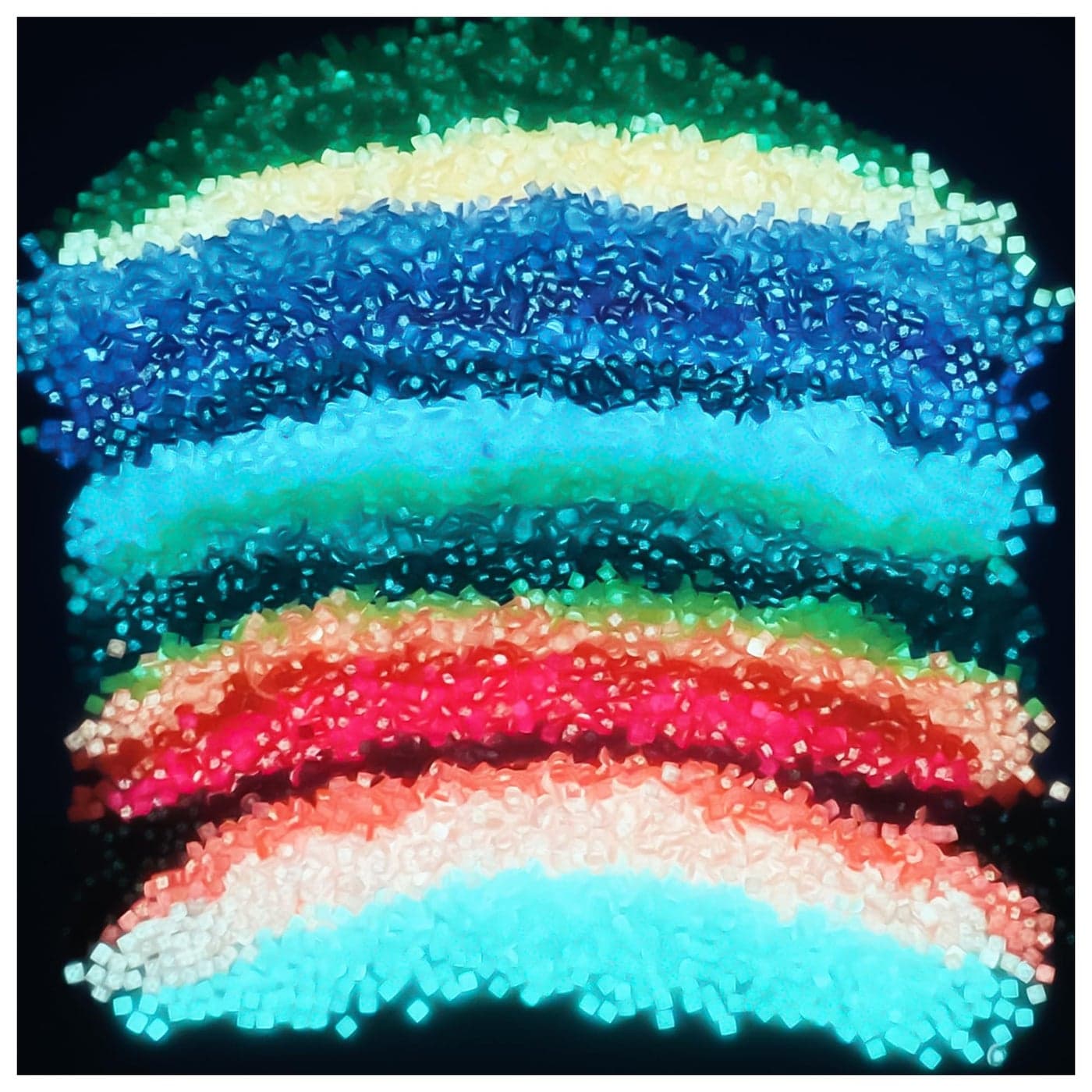 Glow in The Dark Diamond Painting Beads for Diamonds Dots Accessories 20 Colors Square Diamond Painting Drills Flatback Rhinestones for Crafts Bead Art Gem Art 20000PCS