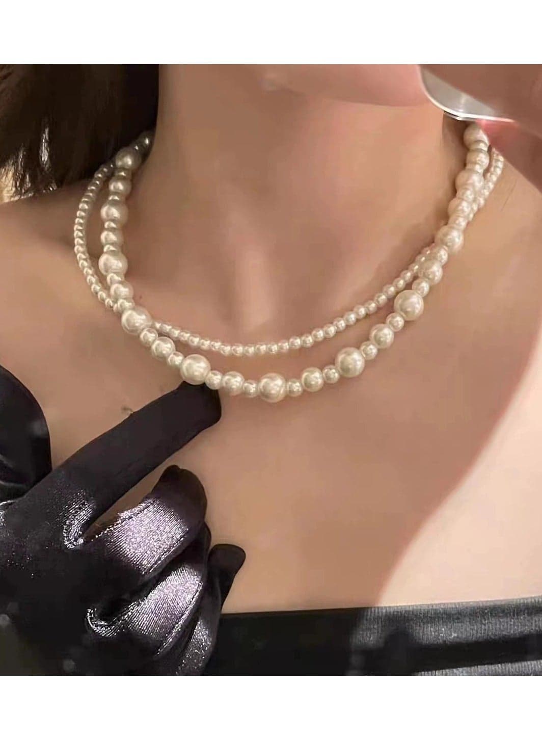 Unique Multi Layer Glass Pearl Necklace for Women French Vintage Inspired Elegant Layered Choker Trendy Accessory
