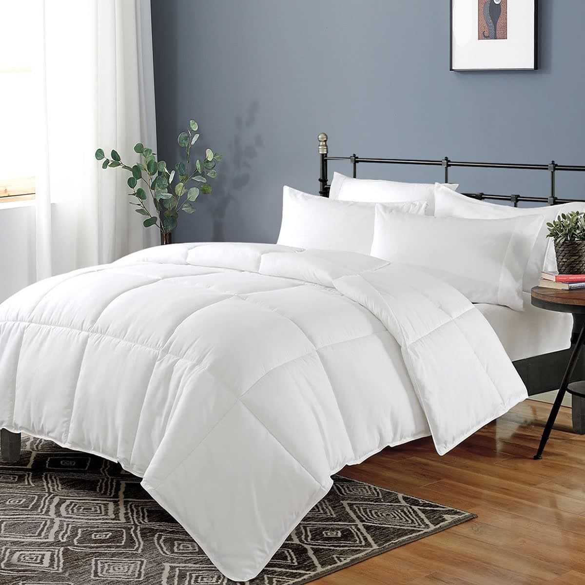 Dafinner 100 Cotton Cover Comforter Twin Size UltraSoft Down Alternative Duvet Insert with Lyocell Climaloft Blend Fill Breathable Microfiber Comforter for AllSeason 68x90 White