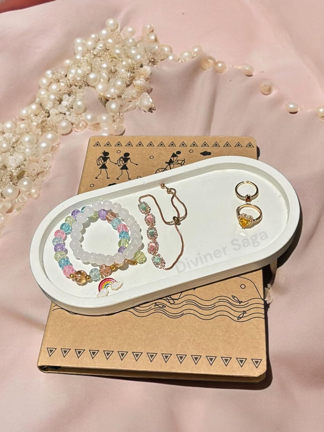 Minimal design white Jewelry Organizer Oval Vanity Tray Jewelry Dish Ring Holder Cosmetic Organizer for Candle Perfume Soap Shampoo Small Plant Home Decor