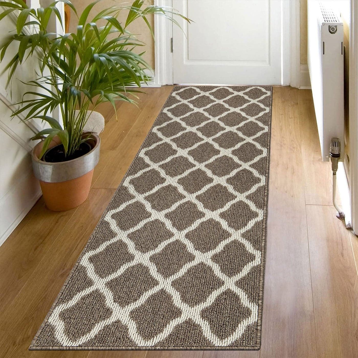 SHACOS Washable Runner Rug 20x59 Non Slip Stain Resistant Dirt Trapper Rug Runner Floor Mat Carpet Runners for Entryway Kitchen Home Garage Office Brown