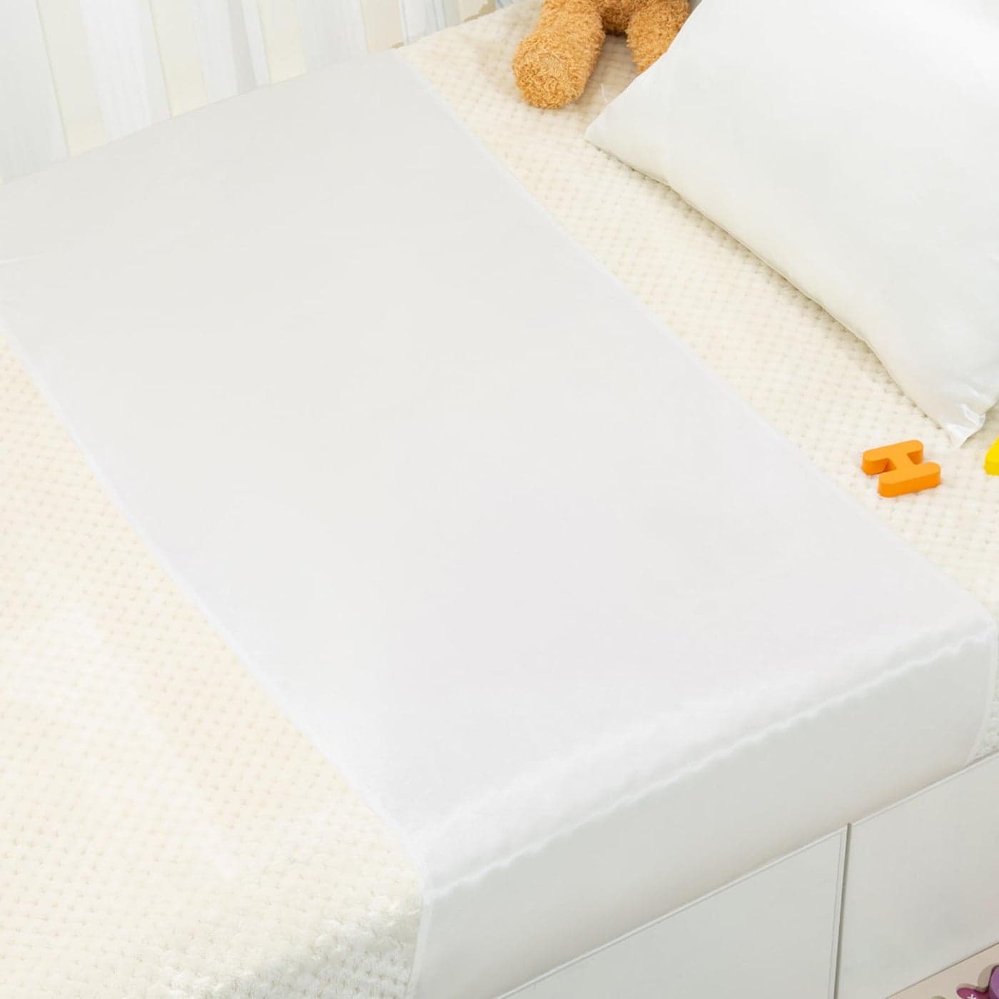 PROMEED 23 Momme Silk Crib Slip for Baby Hair No More Bed Head and Baby Bald Spots 100 Silk CribBassinet Sheets for Baby BoyGirl White